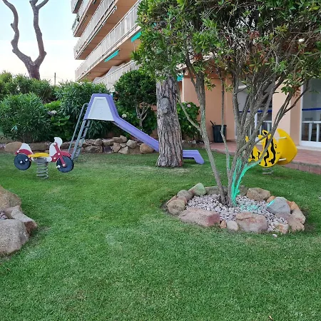 S'agaro With Sea Views And Pool Apartment